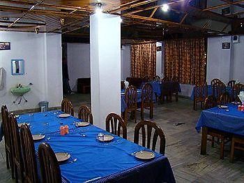 Chandermukhi Hotel Manāli エクステリア 写真